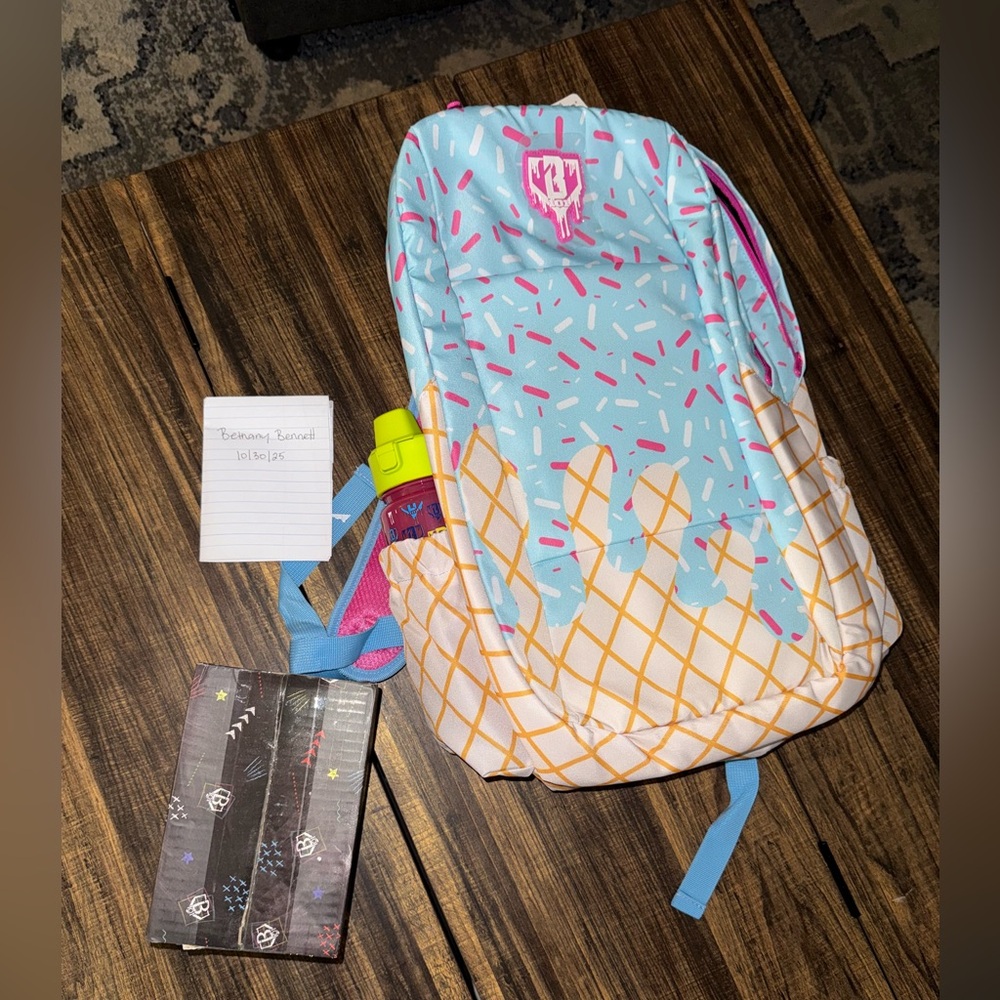 Baseball Lifestyle Backpack – NEW DESIGN + Limited Water Bottle + Gift Box (NWT)